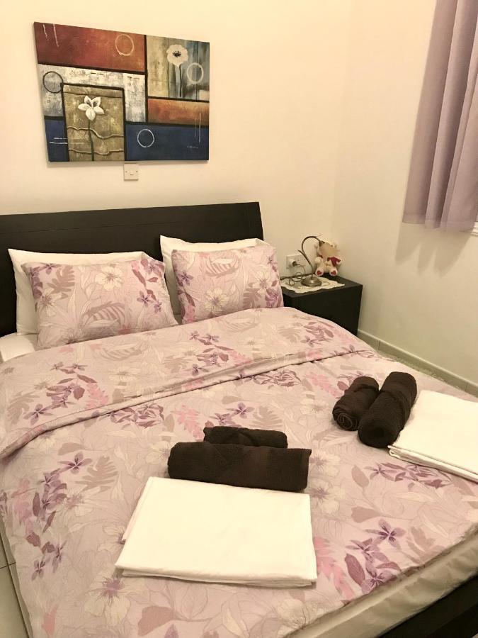 Owls Nest Townhouse Villa Paphos Eksteriør billede